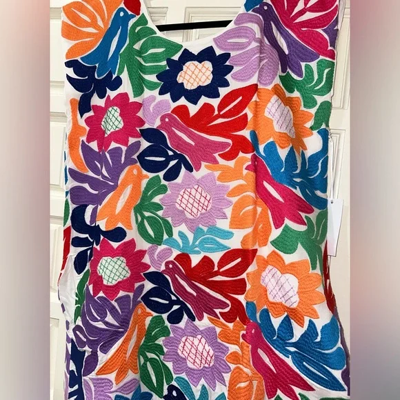 NWT Colorful Embroidered Dress - Picture 3 of 5